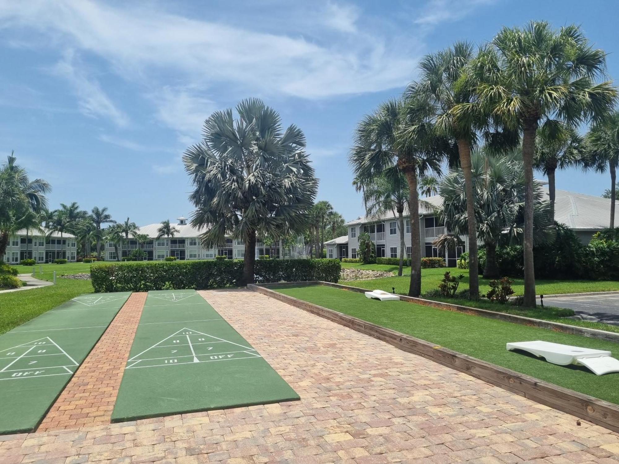 Stunning 2-Bedroom Plus Den Condo In Greenlinks Resort North North Naples Kültér fotó