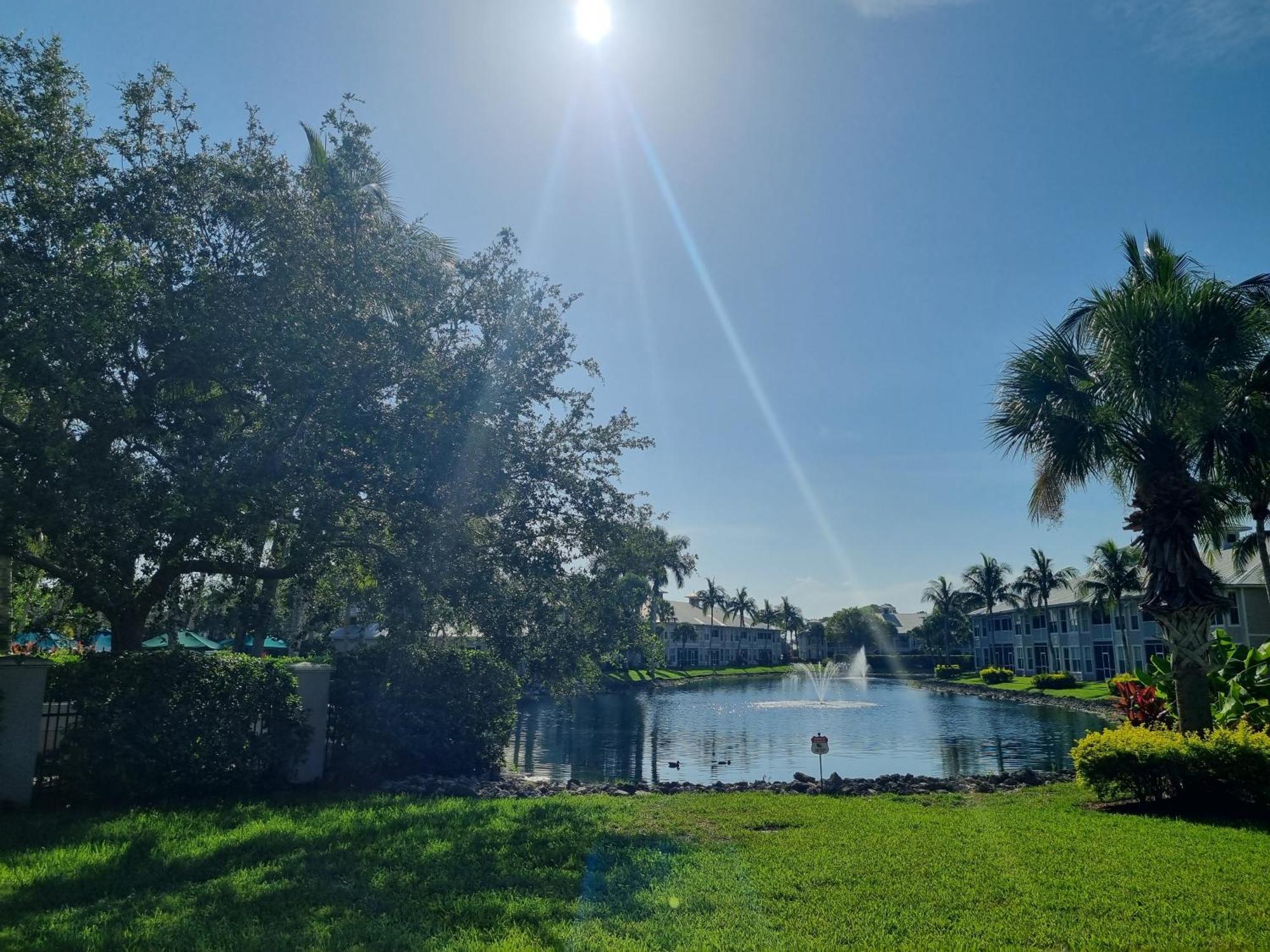 Stunning 2-Bedroom Plus Den Condo In Greenlinks Resort North North Naples Kültér fotó