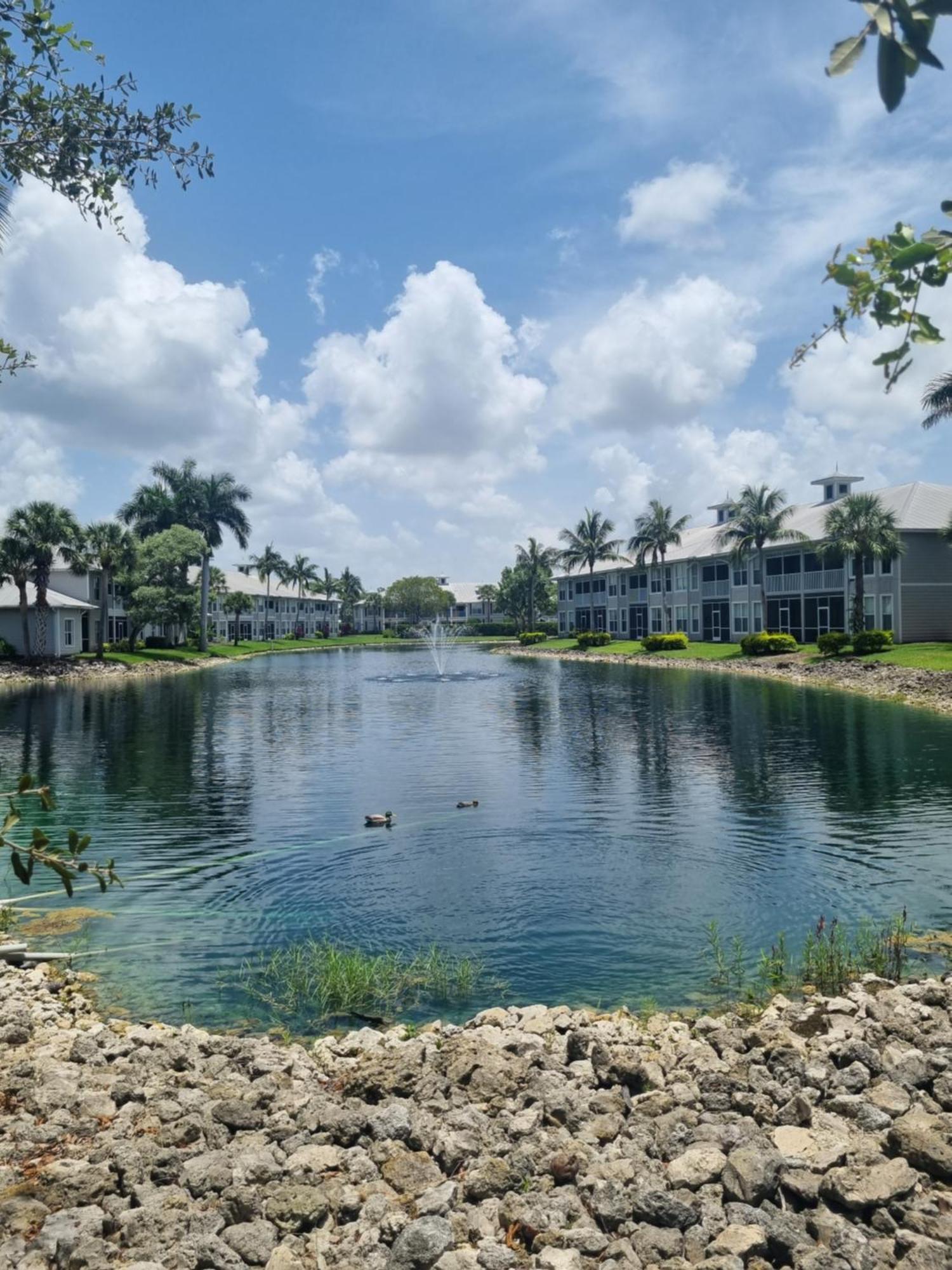 Stunning 2-Bedroom Plus Den Condo In Greenlinks Resort North North Naples Kültér fotó